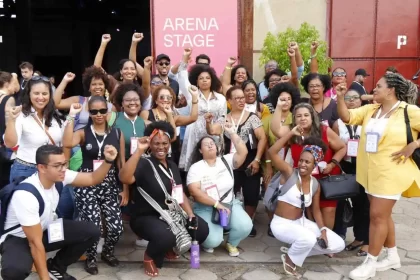 Foto de um grupo ativo de afroempreendedorismo