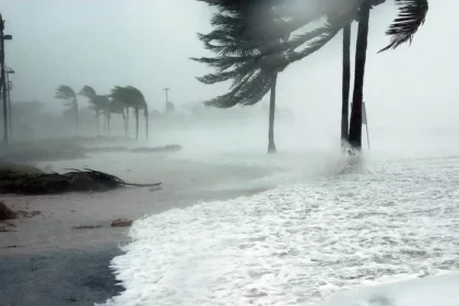 Imagem do furacão Andrew em Miami, depois veio o terremoto nas experiências da autora