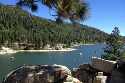 Foto do Lago do Grande Urso na Califórnia