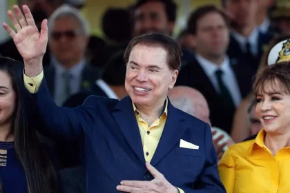 Foto de Sílvio Santos, idealizador de entretenimento doentio e perverso