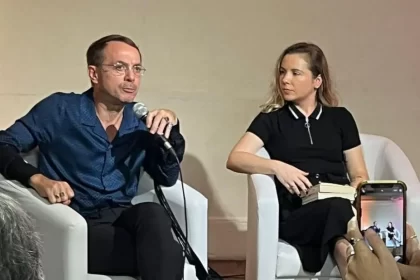 Foto do escritor Vincenzo Susca na Feira do Livro de Porto Alegre