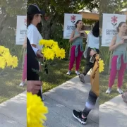 foto de um momento da Caminhada das flores, em porto alegre