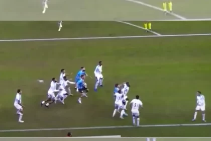 lance polêmico no jogo do Grêmio. Futebol brasileiro