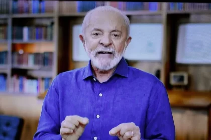 Presidente Lula em pronunciamento na TV, ele tenta melhorar a comunicação