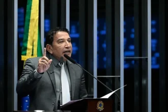 senador