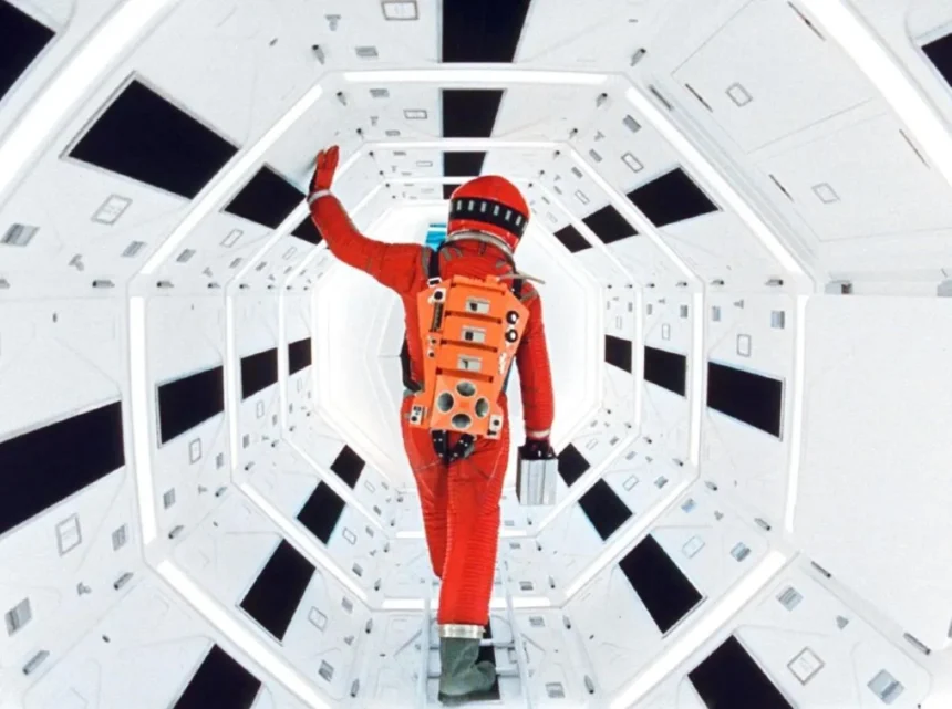 hal 900